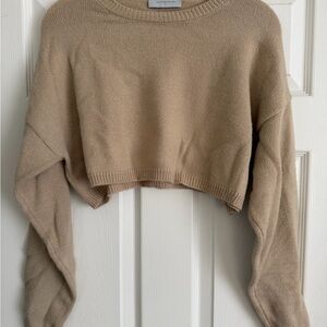 Elegant Beige Cropped Sweater